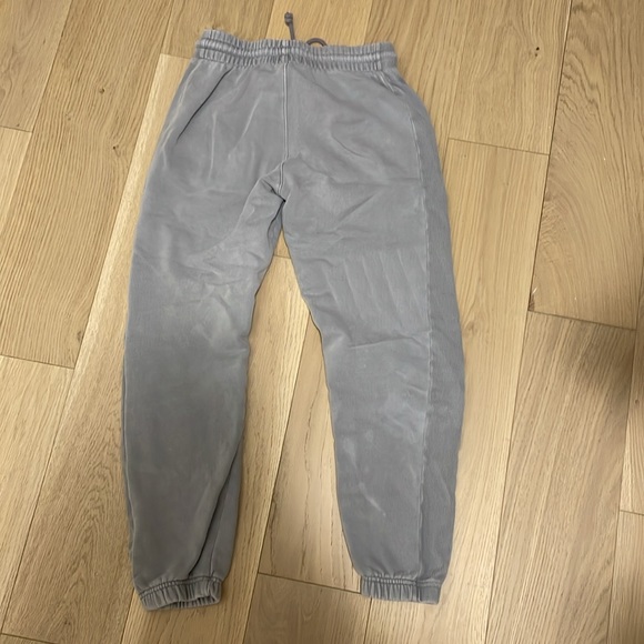 TNA sweatpants in grey - Picture 2 of 2